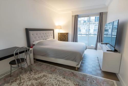 Arc de Triomphe - Prestigious 3BR - Terrace