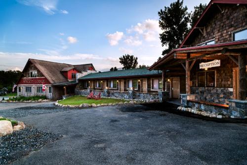 Adirondack Spruce Lodge, Wilmington – Updated 2024 Prices