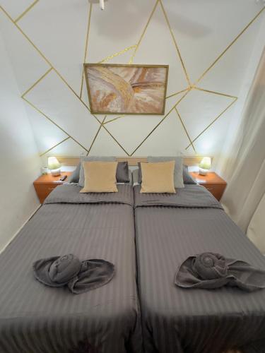 ZONA INGLESA VIP Habitación Privada Moderna en playa levante Benidorm habitación funcional apartamento compartido
