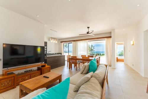 Penthouse with sea view 3 bedrooms