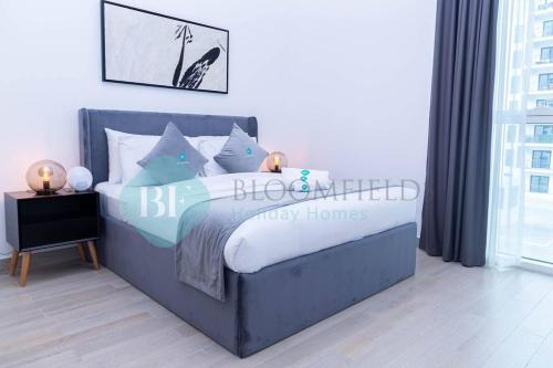 Bloomfields Elegant 1br in Waters Edge Yas Island