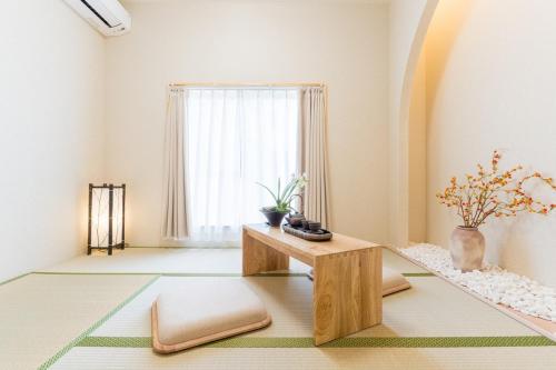 Osaka Shin-Imamiya Station 3BR6PPL Namba USJ
