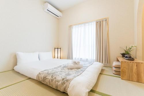 Osaka Shin-Imamiya Station 3BR6PPL Namba USJ