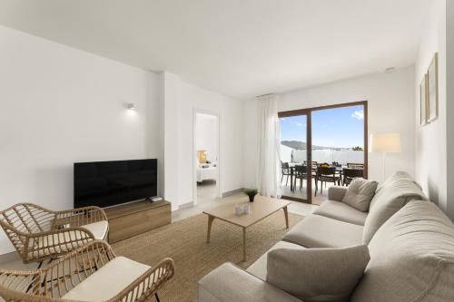 Villa Los Altos Anane 10A by Escape Home