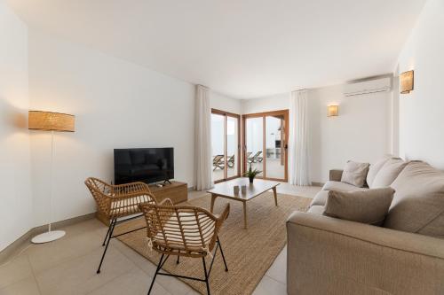 Villa Los Altos Anisa 13A by Escape Home