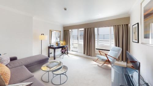 Cheval Knightsbridge photo 105