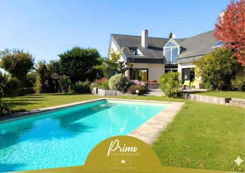 La Dolce Villa, Grande maison piscine 12 personnes