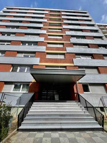 4 personnes, Parking gratuit, Proche centre ville