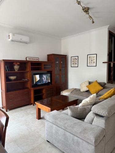 Sunny Beach Aloha Apartment