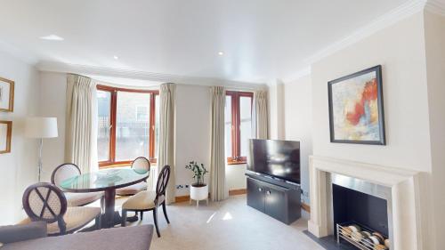 Cheval Knightsbridge photo 98