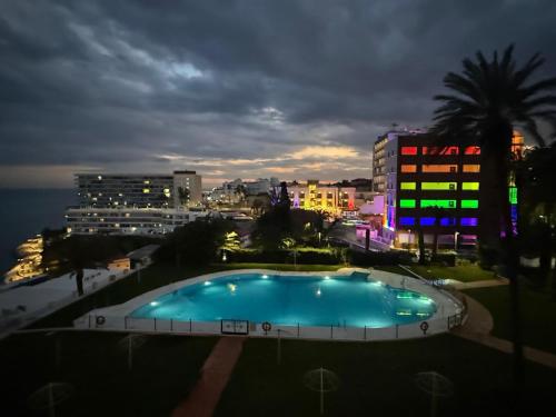 La Roca Sea View Luxury Apartment with Beach Lift