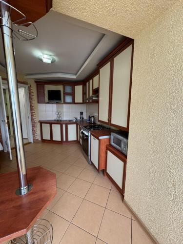 מטבח או מטבחון ב-Monique apartment