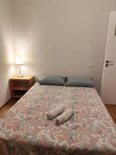 Homey Apartment near Acropolis for 4
