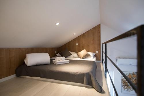 ADRIATIC GALLERY APARTMENT by DuHomes