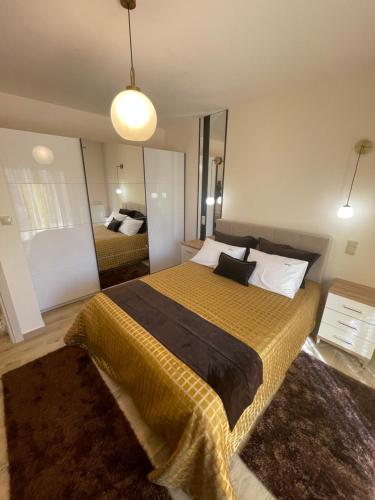 Llit o llits en una habitació de Villa Thalia