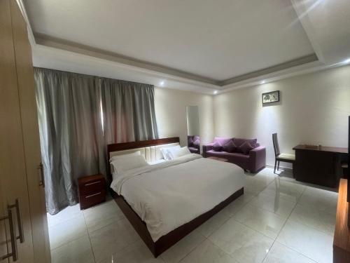 Immeuble Bisrrah, Studio avec Balcon