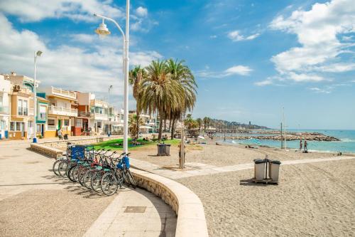 C02 - Seaside Pedregalejo 3 Bedrooms Apartment