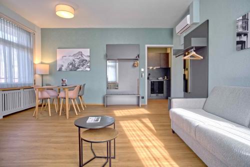 BANK House Apartment XL 304 - GRIWA RENT