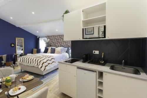 C1 Staywizus - Studio Suquet center of Cannes - 5 minutes Palais des Festivals