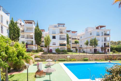 Apartamento con piscina cerca del golf en Atalaya - ATALAYA DEL GOLF 31