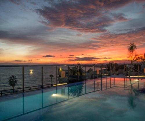 Luxury Duplex Infinity Pool - EHHouse photo 35