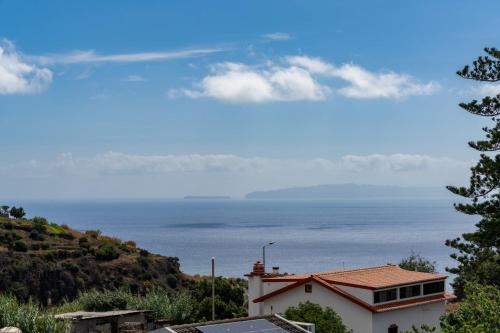 Madeira Ocean Paradise by an island apart