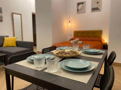 H&H Suite Home
