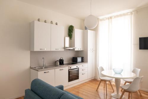 Charming Apartment 4 person Navigli District - Mirable PM