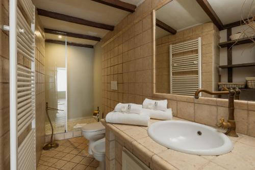 Campo dei Fiori Studio Apartment by RomeLoft