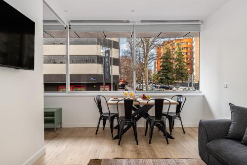 Waou Eurobuilding 2