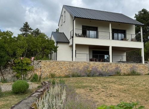 Foto La Maison de l'Ecu : charme et vue incroyable 4