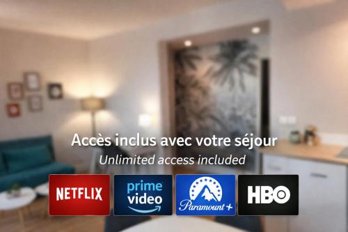 un groupe de panneaux dans un salon dans l'établissement Nancy Ville, à Nancy
