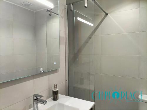 Shangrilla Bungalow con piscina comunitaria