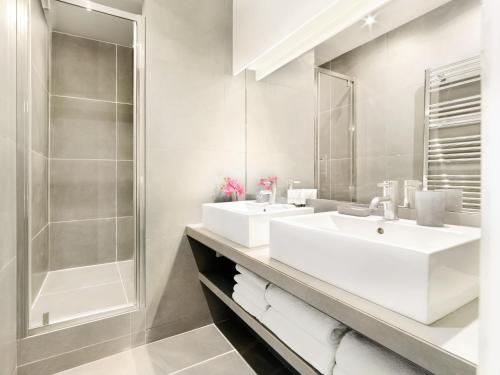LivinParis - Luxury 3 Bedrooms Le Marais I