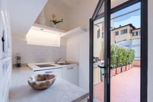 Amazing Duomo loft with terrace and elevator