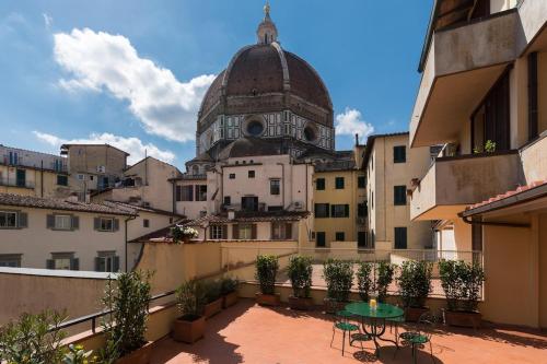 Amazing Duomo loft with terrace and elevator