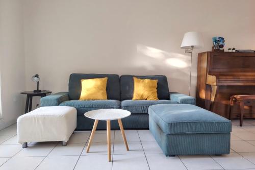 Charming & bright flat with AC Garden 300m and Closed Garage - BENAKEY