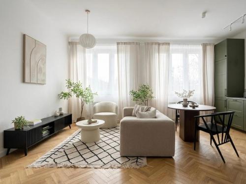 Zwycięzców Apartment near National Stadium by Mia