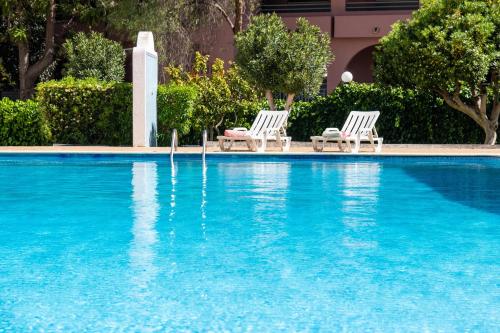 Apartment Lily - com Piscina perto da Praia em Albufeira