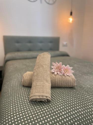 Esther Suite Home