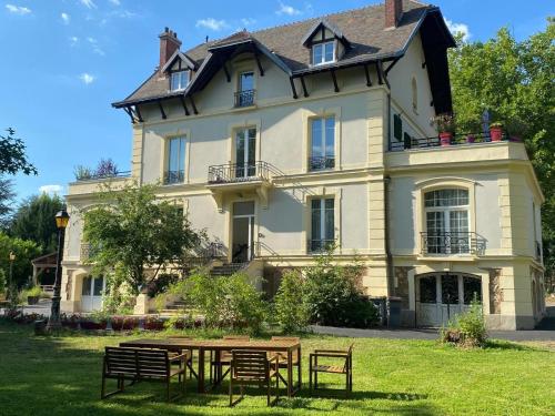 Le Château