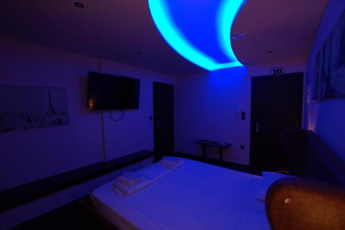 Comfort Room 218 - Castle De Paris