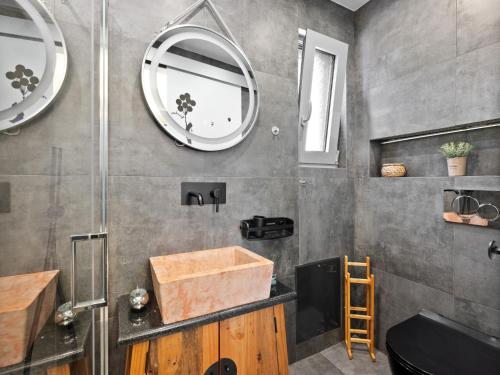 Athens luxurious loft