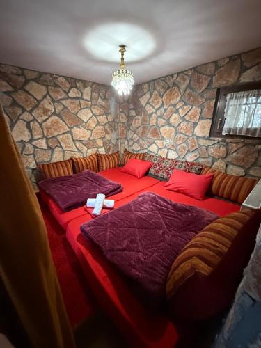 Το Πέτρινο της Γιαγιάς