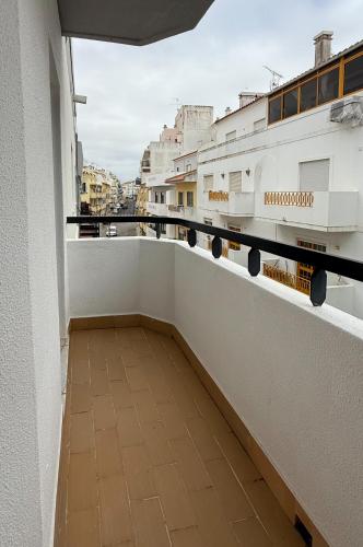 Apartamento T1 Armacao de Pera 350mt da Praia 2D