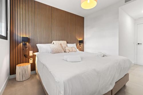 Estepona Retreat 3BR with Ocean Views - Fitness, Pool and Wellness Access photo 9