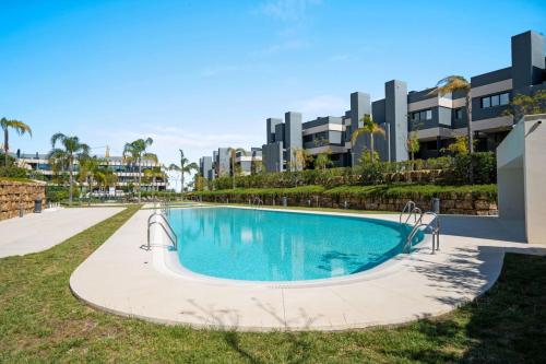 Estepona Retreat 3BR with Ocean Views - Fitness, Pool and Wellness Access photo 5