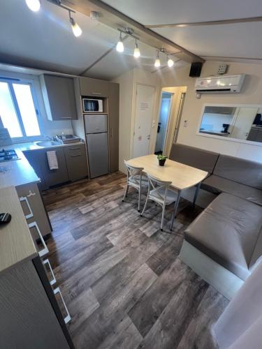 Les mobil homes de NOLY TV CLIM 6places