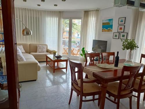 Jaime I Sea Breeze Apartment