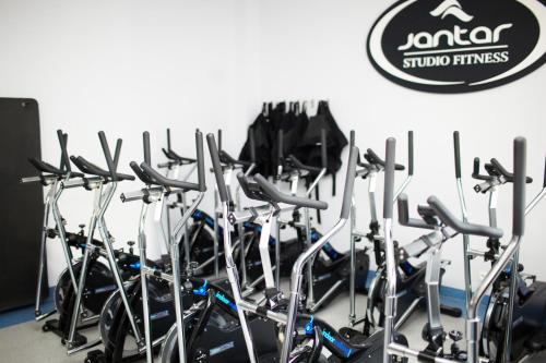 a bunch of bikes lined up in a gym at Hotel Jantar Wellness & Spa in Ustka